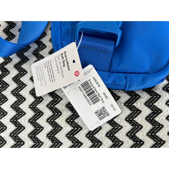 NWT Wild Bluebell lululemon Everywhere Belt Bag EBB (1L) - Picture 6 of 16